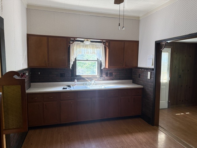 806 E Mckinley Street Property Photo 6