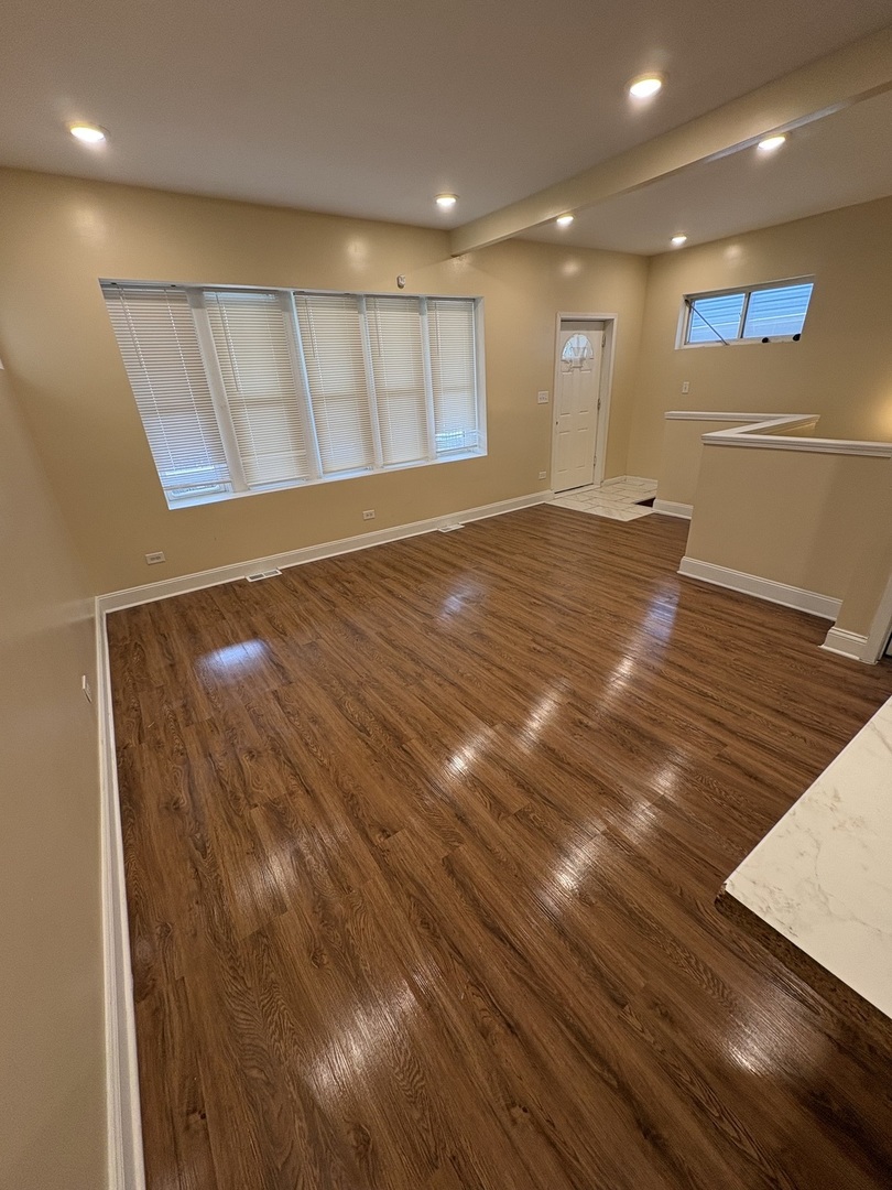 7408 S Yates Boulevard Property Photo 1