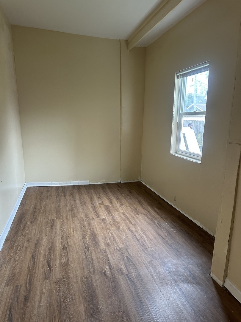 7408 S Yates Boulevard Property Photo 5