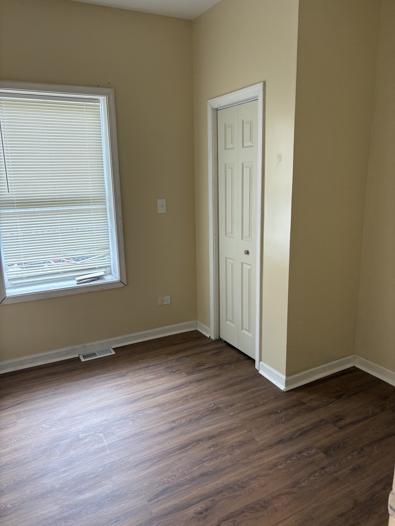 7408 S Yates Boulevard Property Photo 7