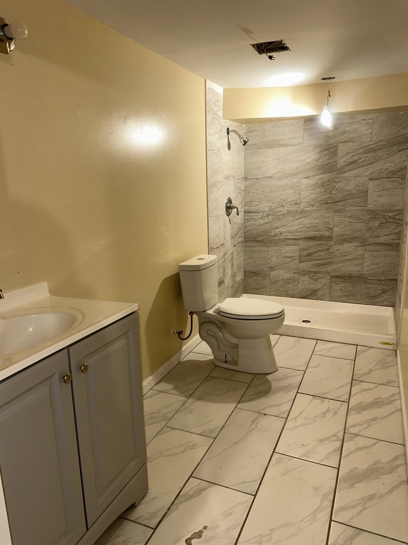 7408 S Yates Boulevard Property Photo 13