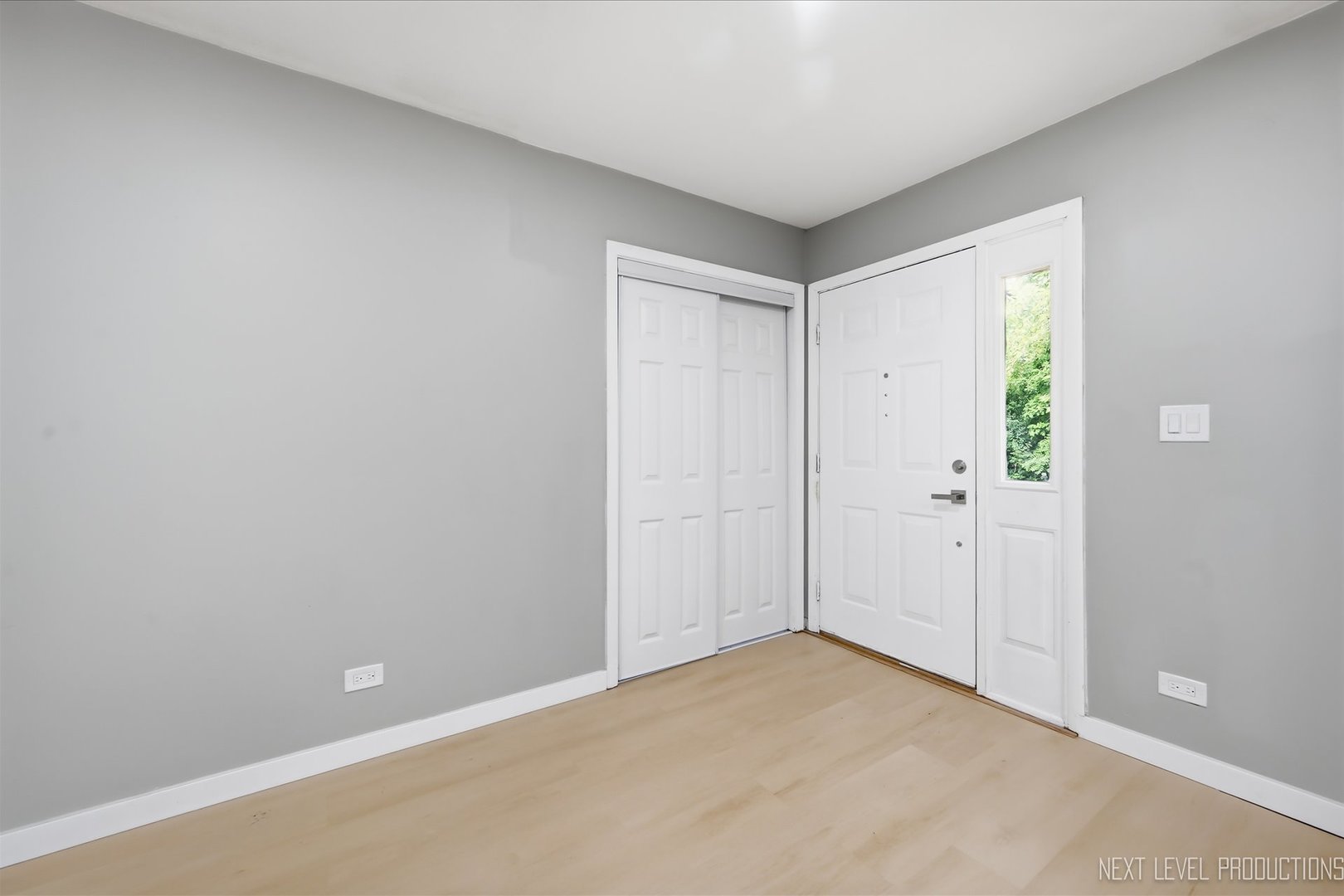 557 Willard Avenue Property Photo 5