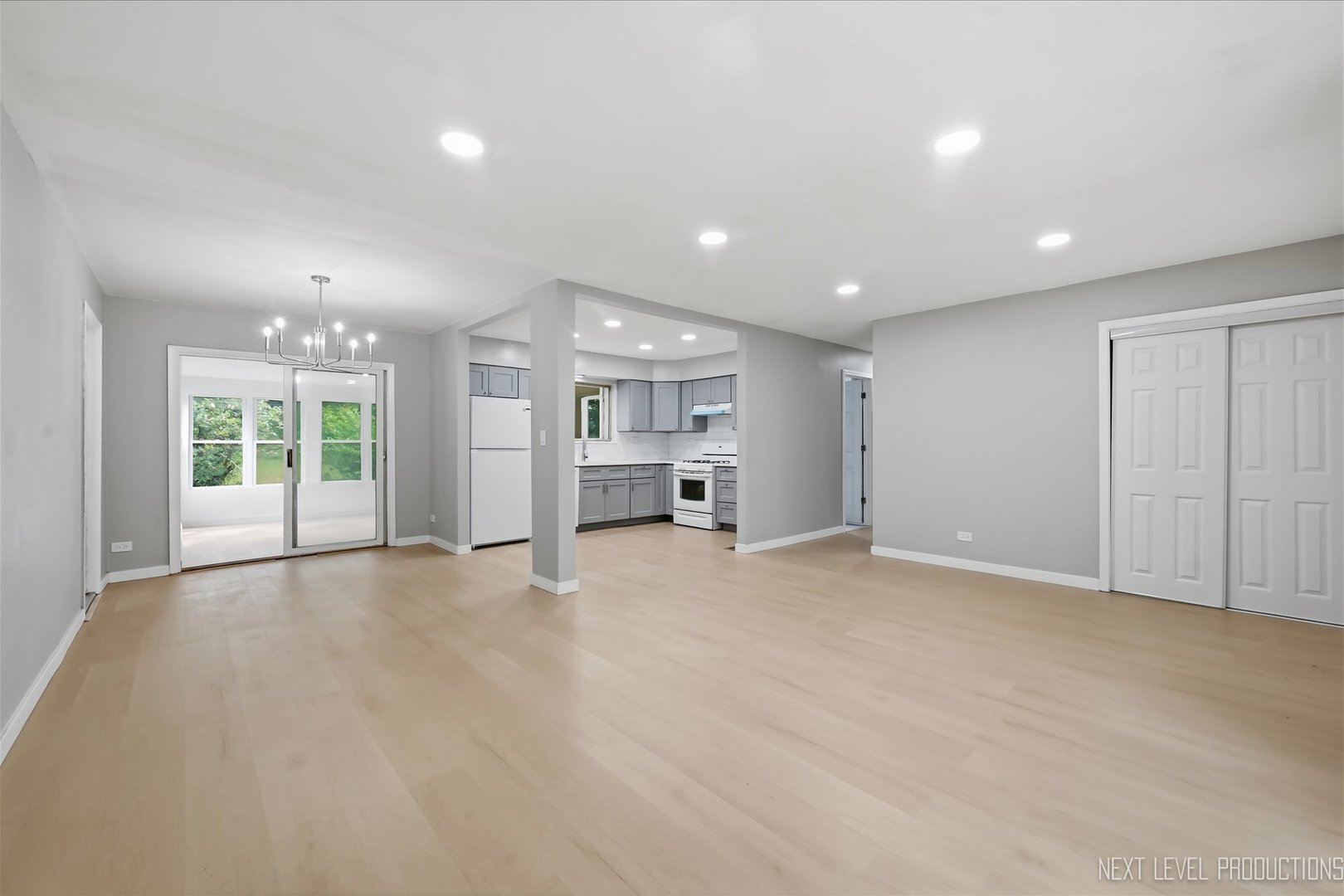 557 Willard Avenue Property Photo 8