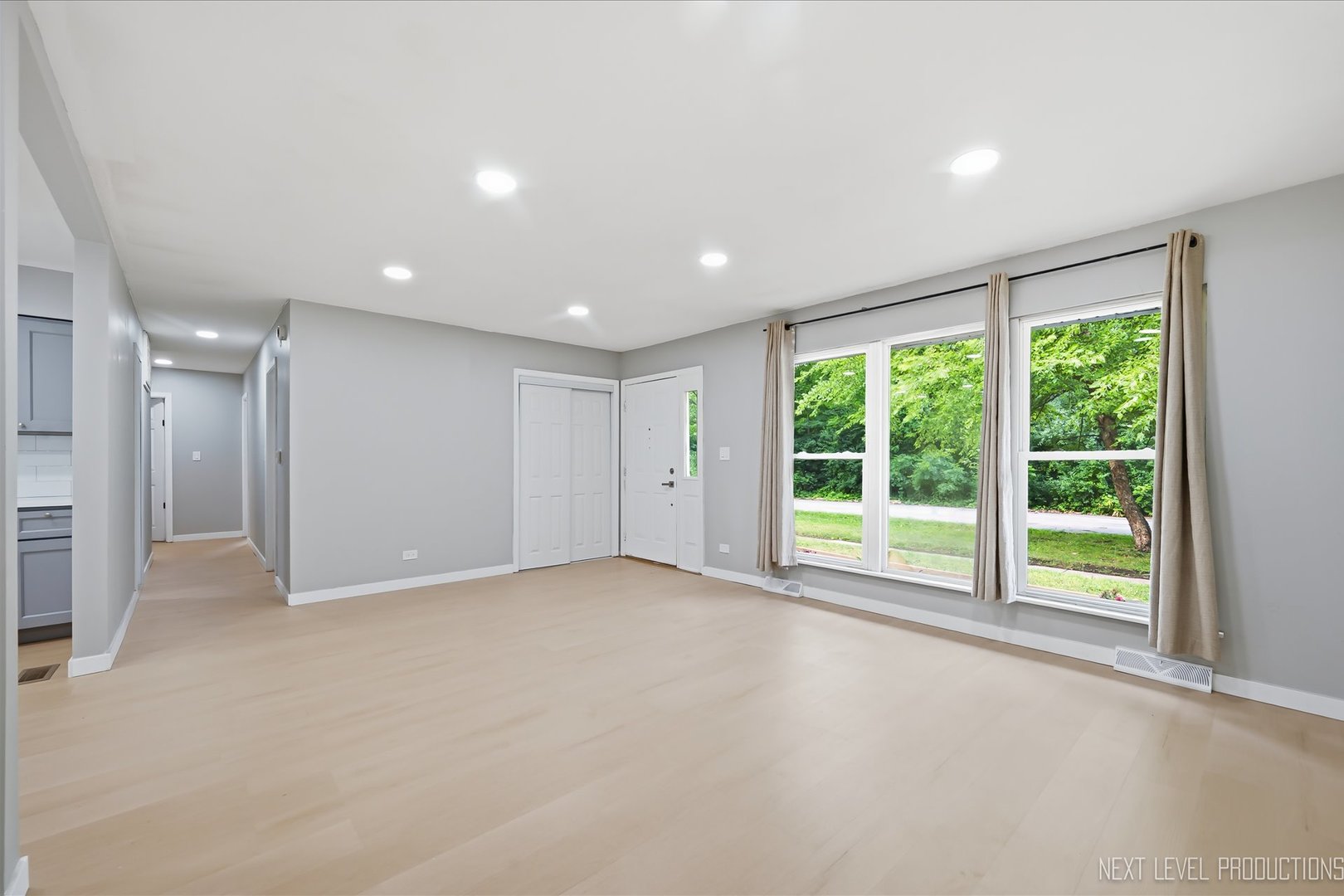 557 Willard Avenue Property Photo 9