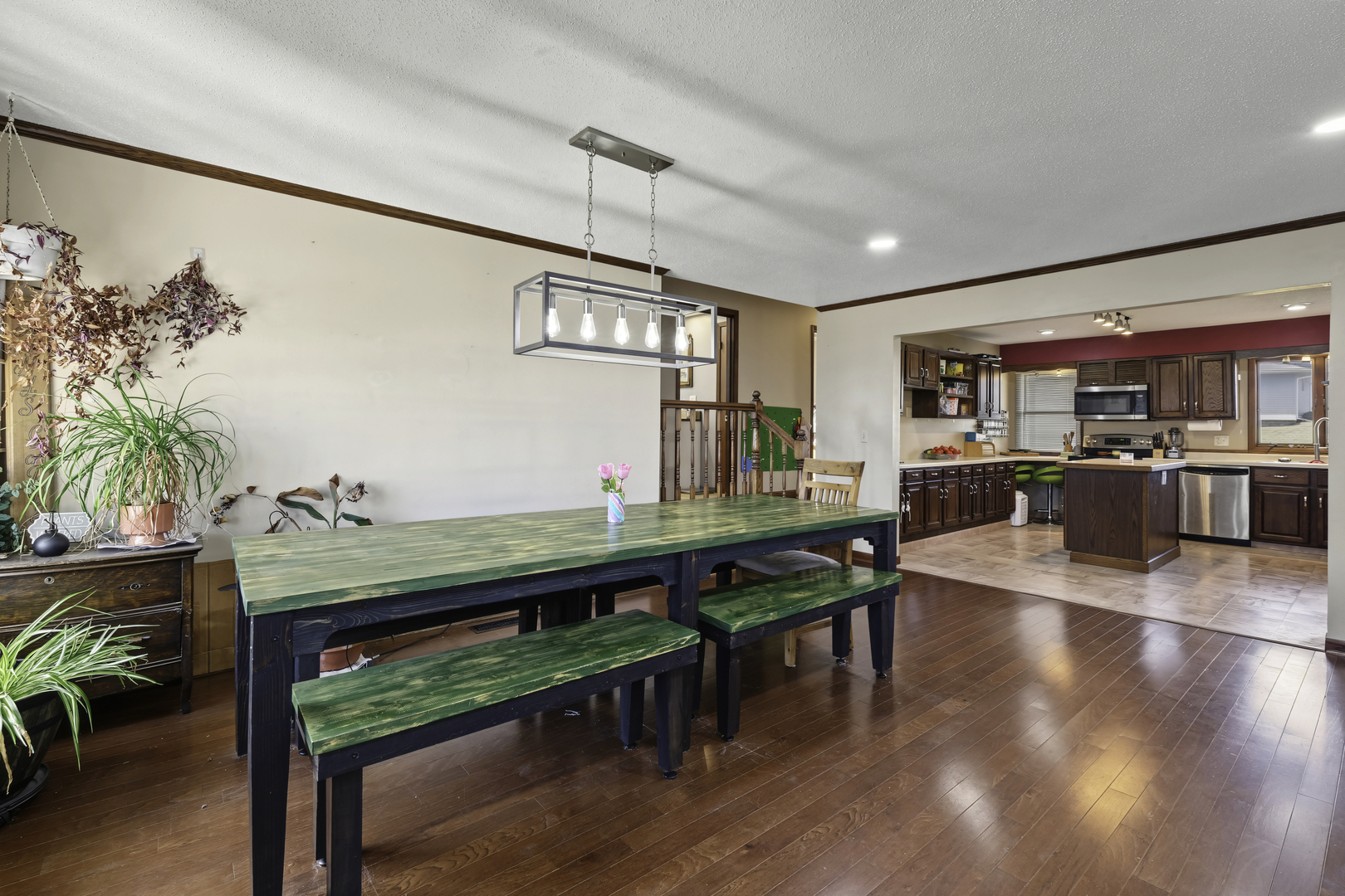 919 3rd Avenue Property Photo 11