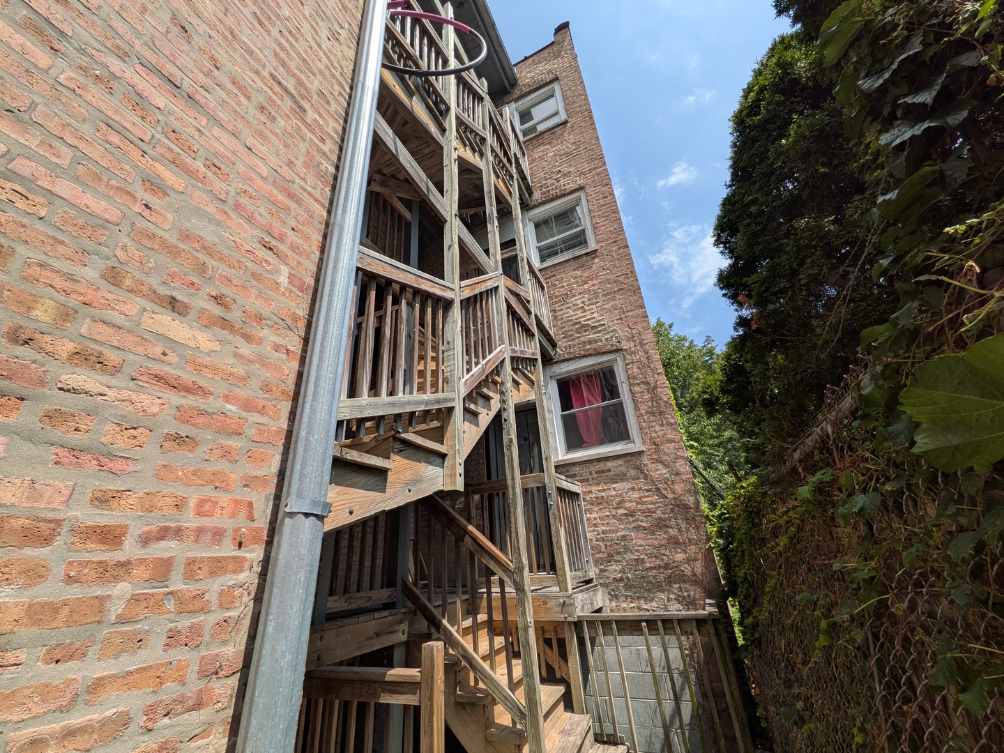 9110 S Dauphin Avenue Property Photo 17