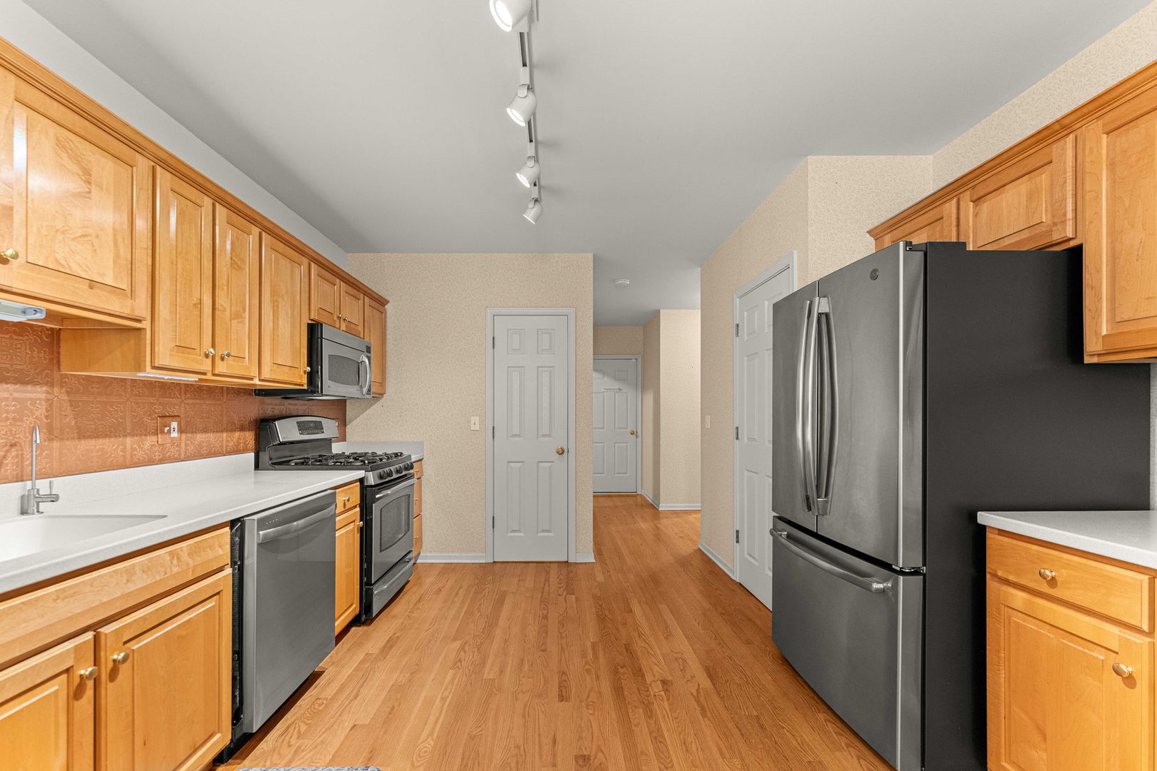 825 Braeman Court Property Photo 12