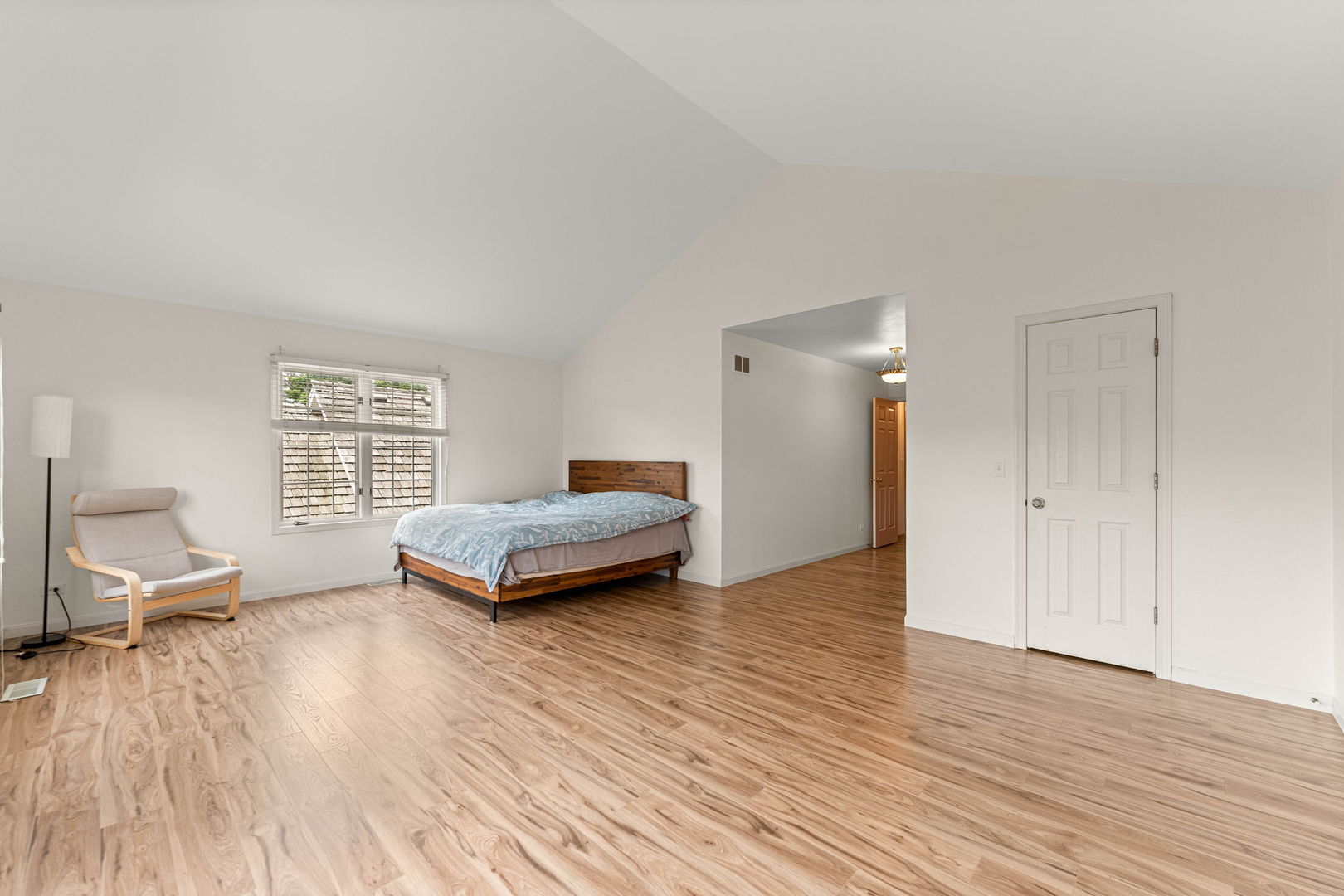 825 Braeman Court Property Photo 19