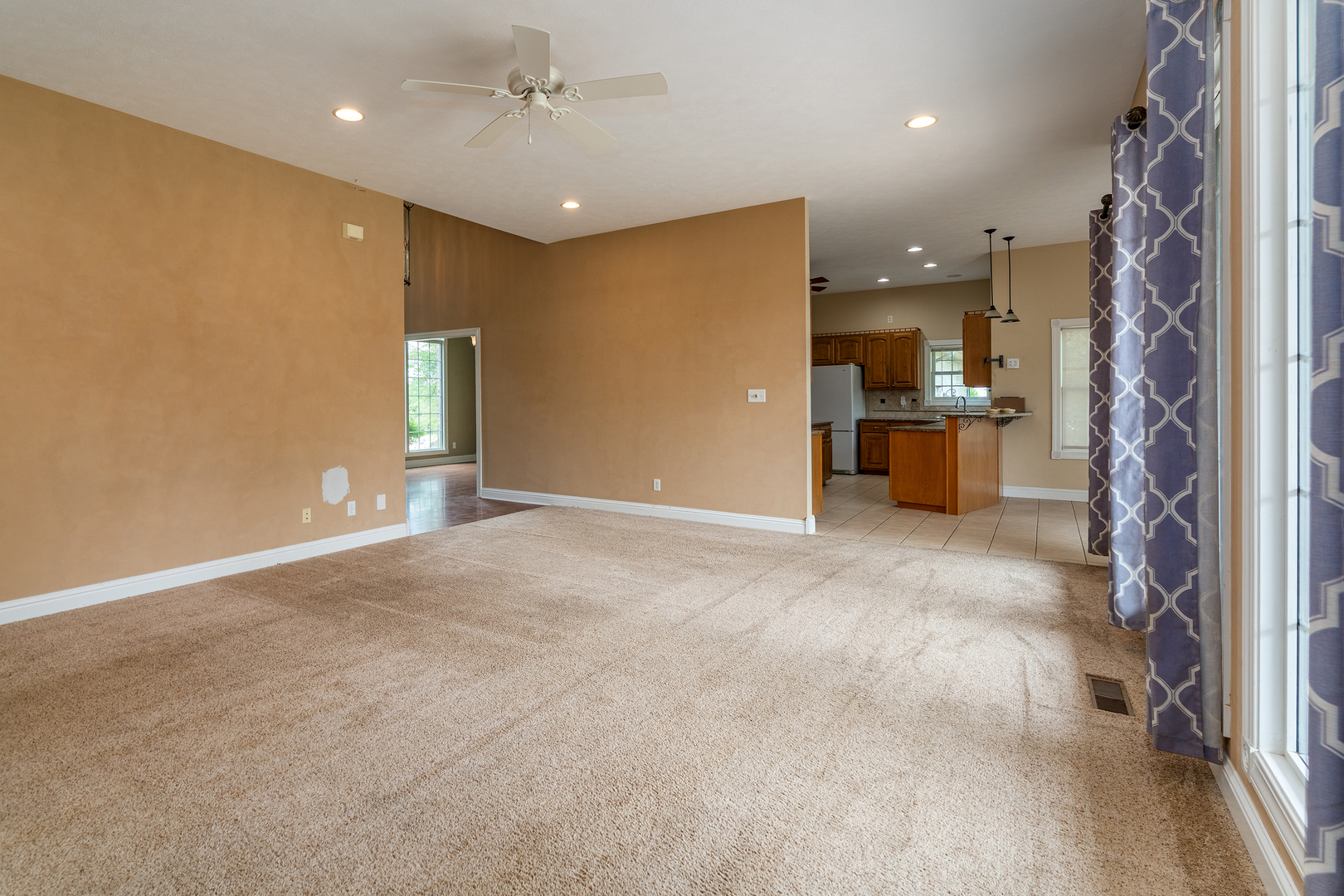 2201 Kingspointe Drive Property Photo 16