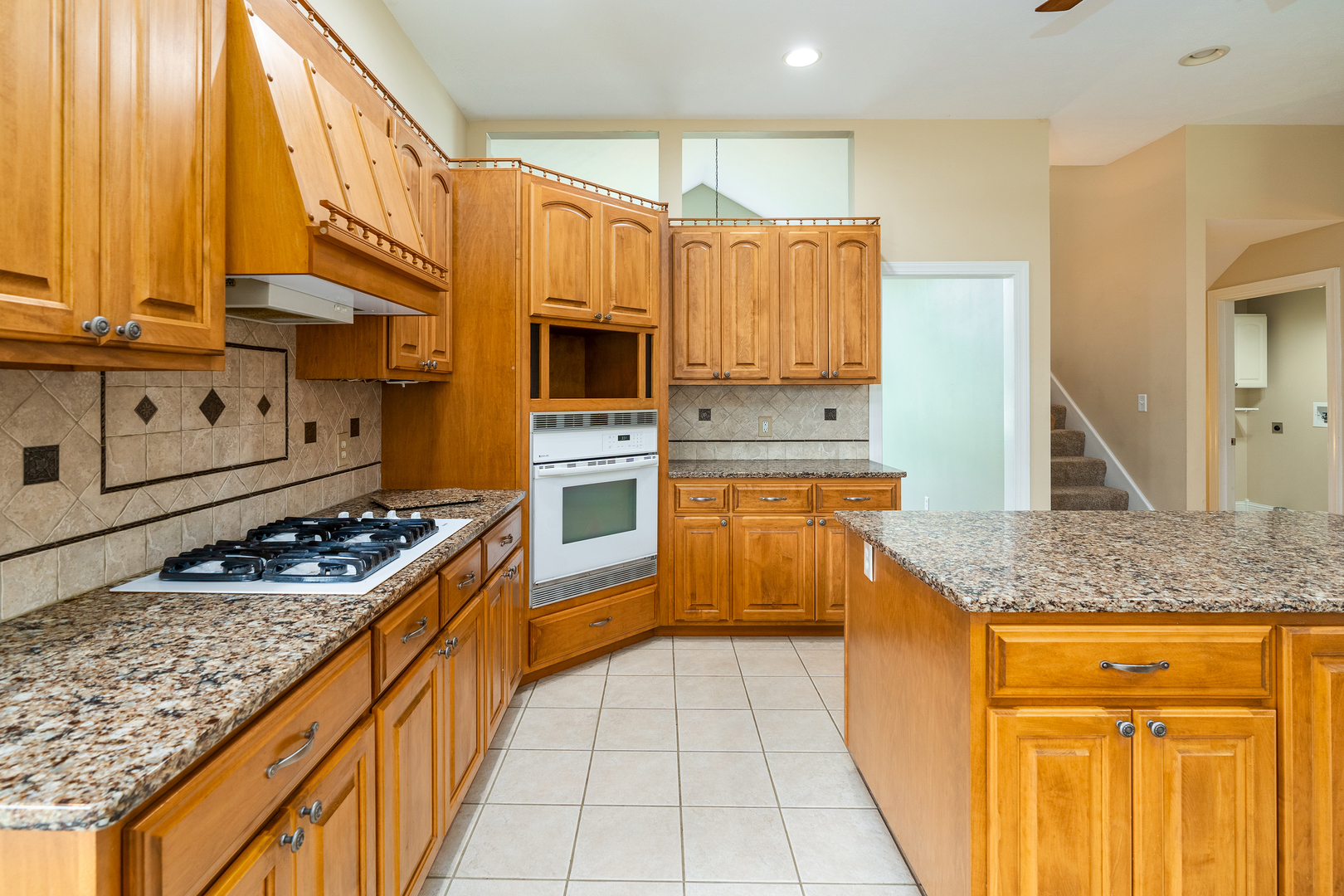 2201 Kingspointe Drive Property Photo 19