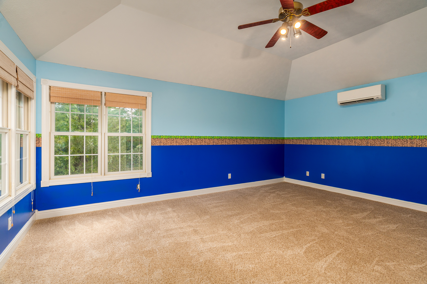 2201 Kingspointe Drive Property Photo 39