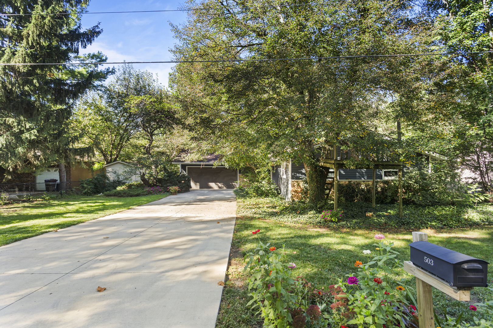 503 S North Shore Drive Property Photo 4