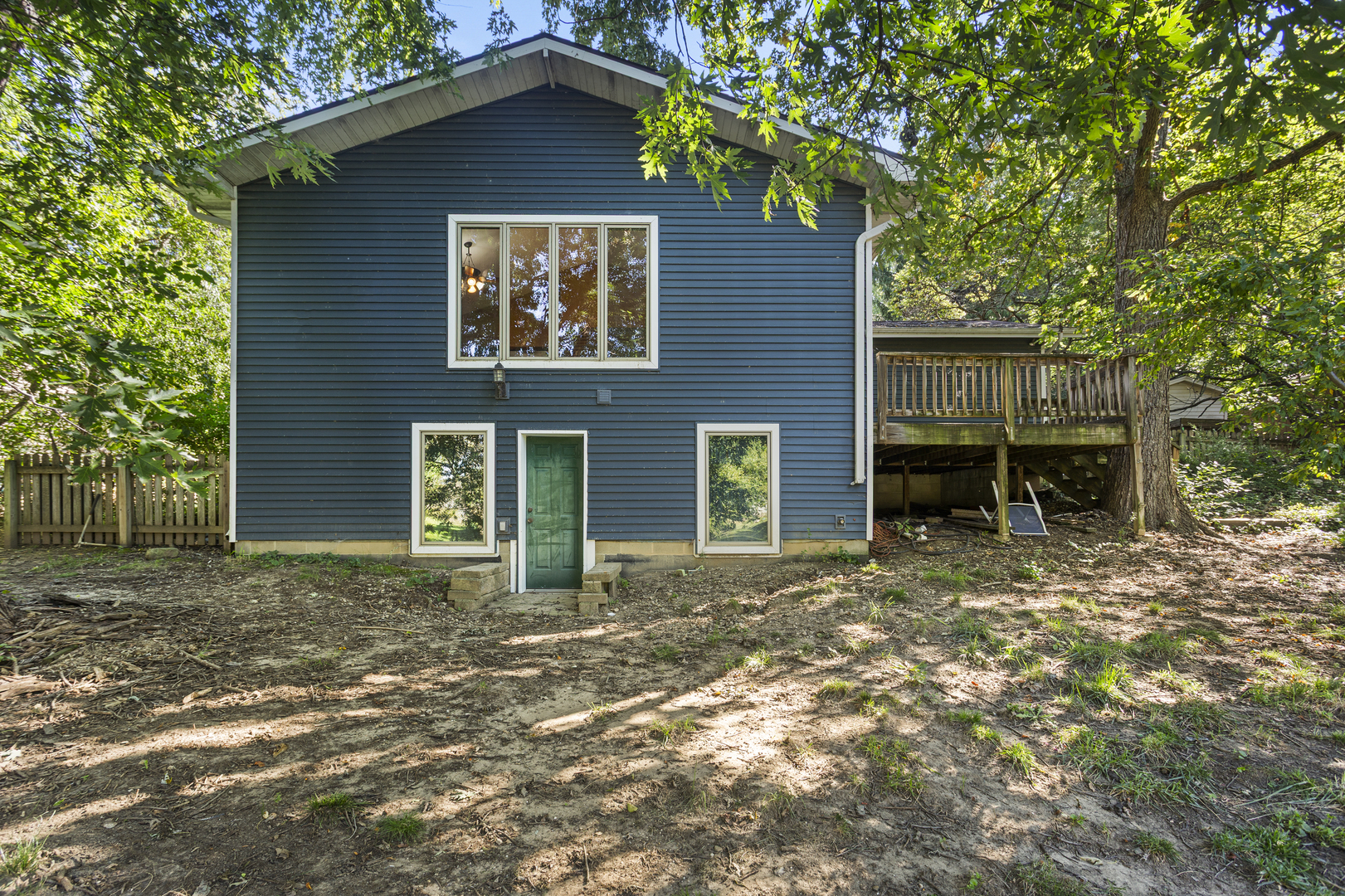 503 S North Shore Drive Property Photo 9