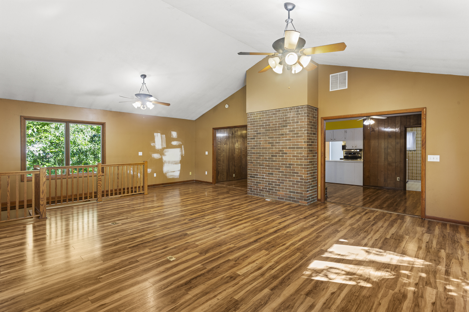503 S North Shore Drive Property Photo 18