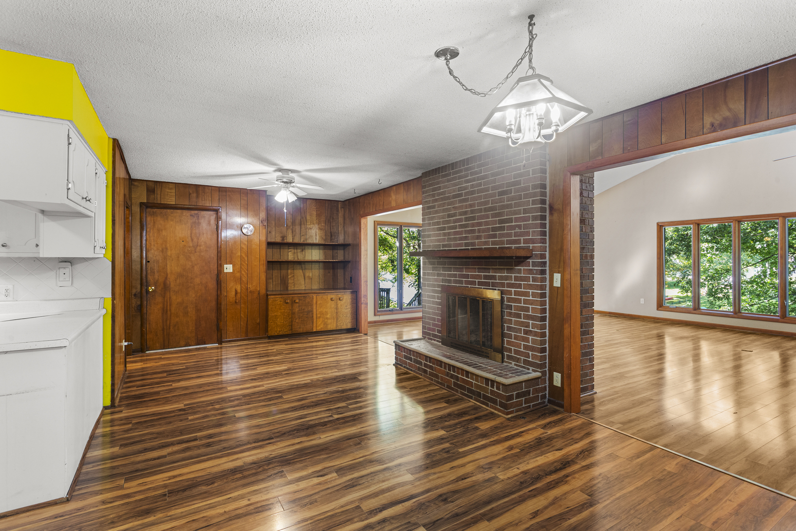 503 S North Shore Drive Property Photo 22