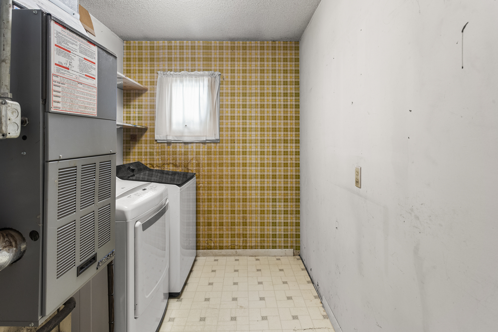 503 S North Shore Drive Property Photo 44
