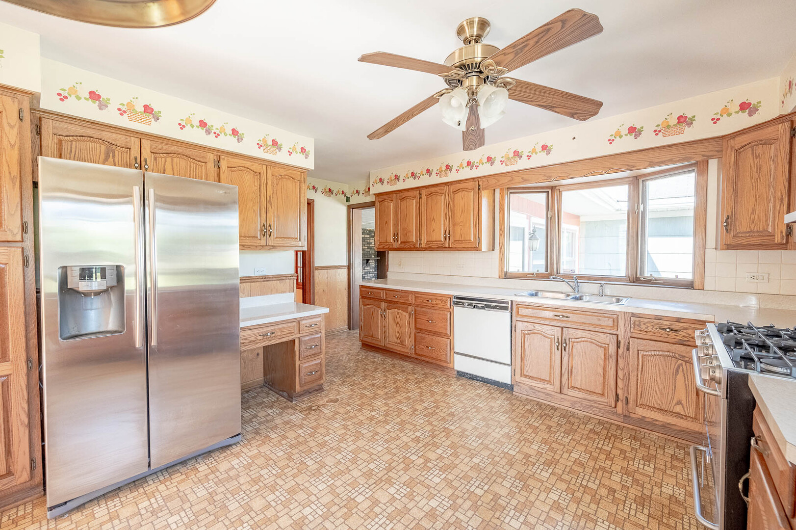 3002 Miller Avenue Property Photo 4
