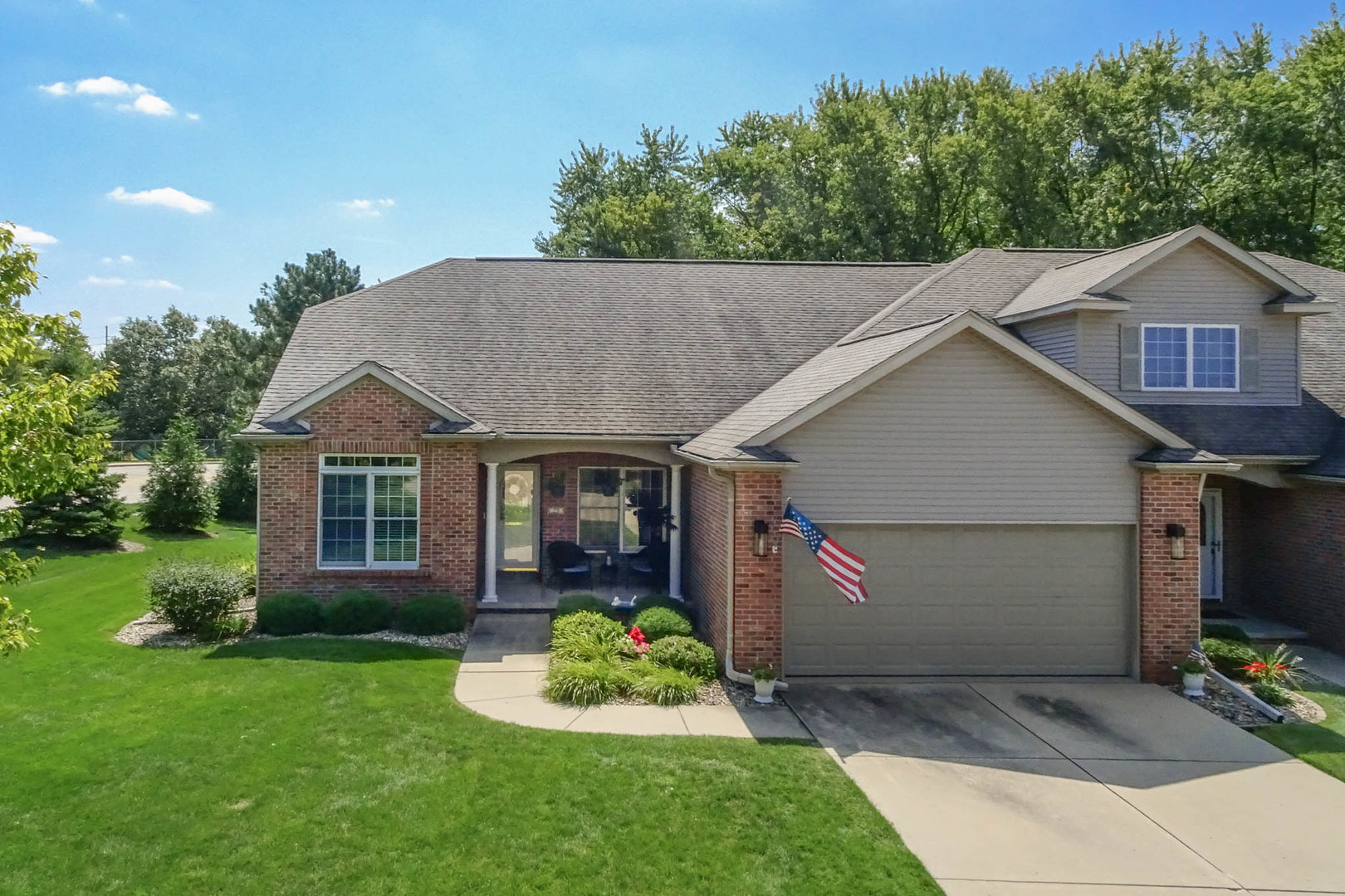 25 Spring Ridge Circle Property Photo 1