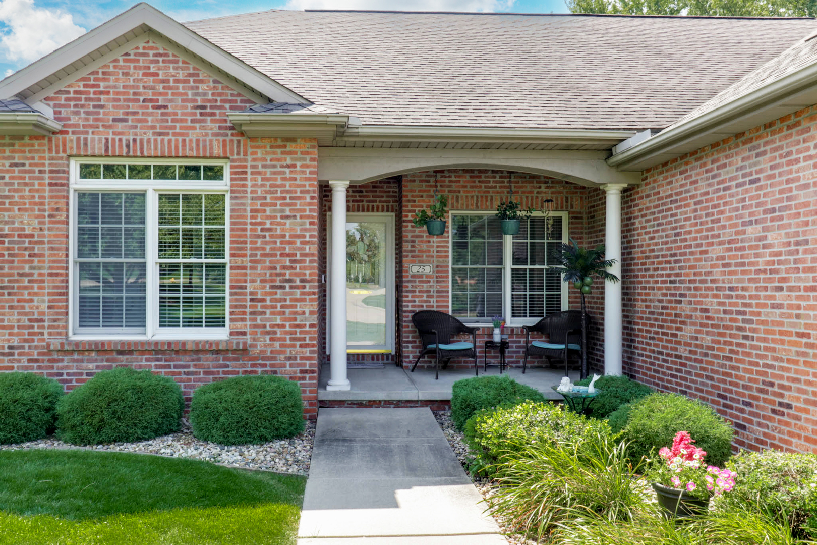 25 Spring Ridge Circle Property Photo 2