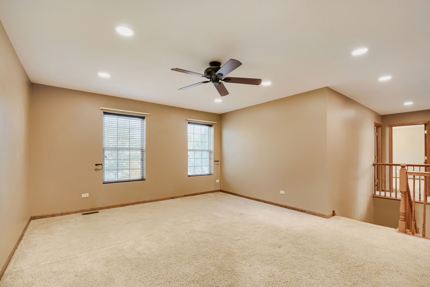 7300 Yorkshire Street Property Photo 18