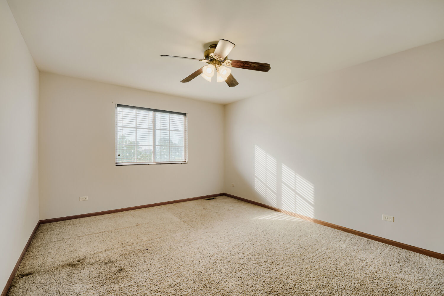 7300 Yorkshire Street Property Photo 25