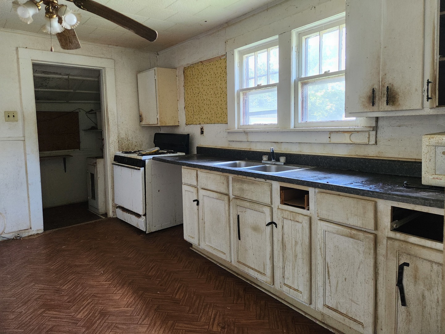 1009 S 20th Street Property Photo 3