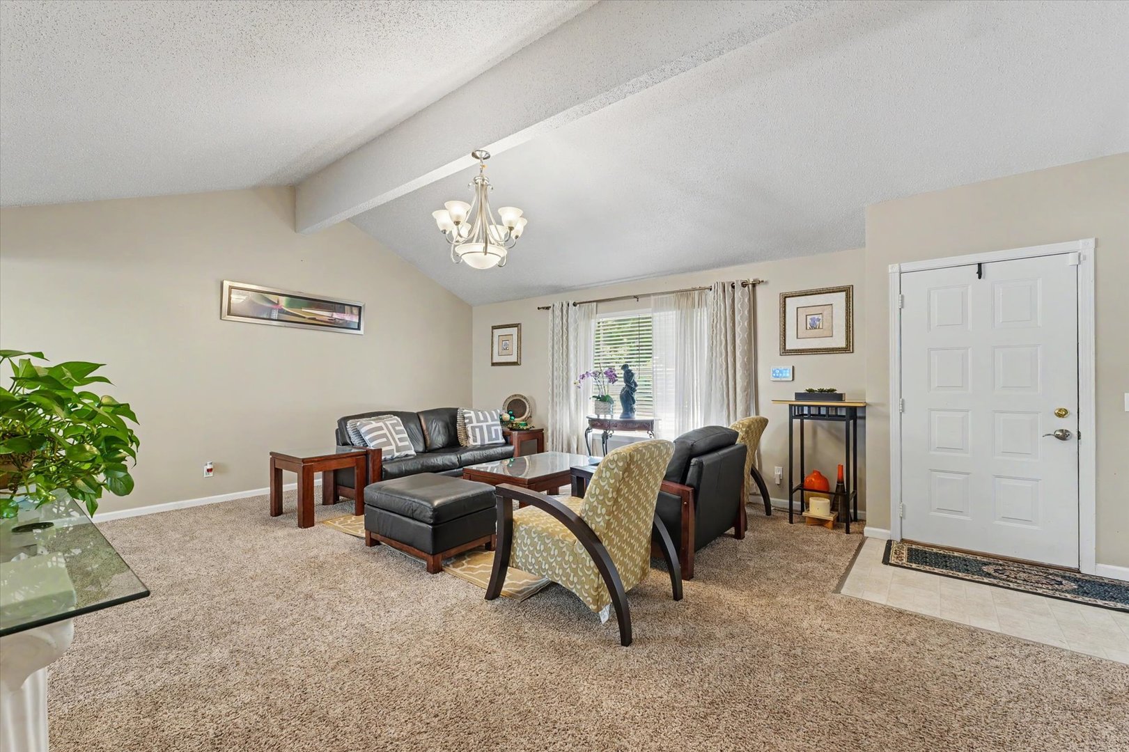 2818 Natalie Drive Property Photo 5