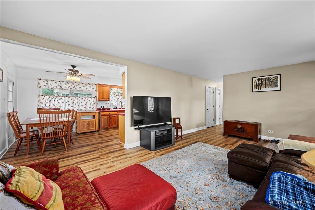5506 Burwood Road Property Photo 6