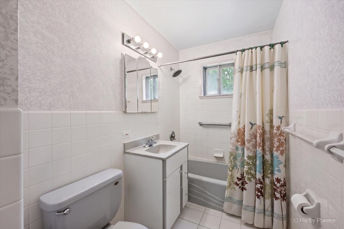 5506 Burwood Road Property Photo 16