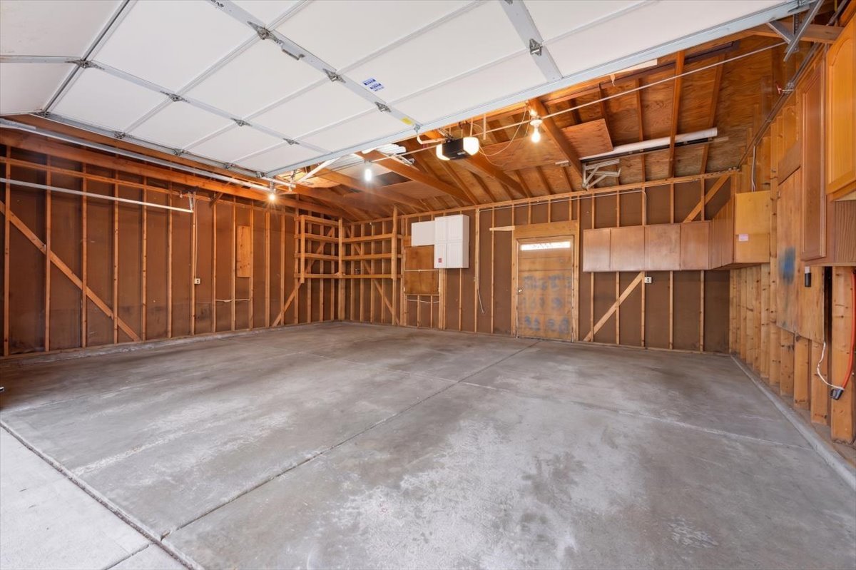 5506 Burwood Road Property Photo 24
