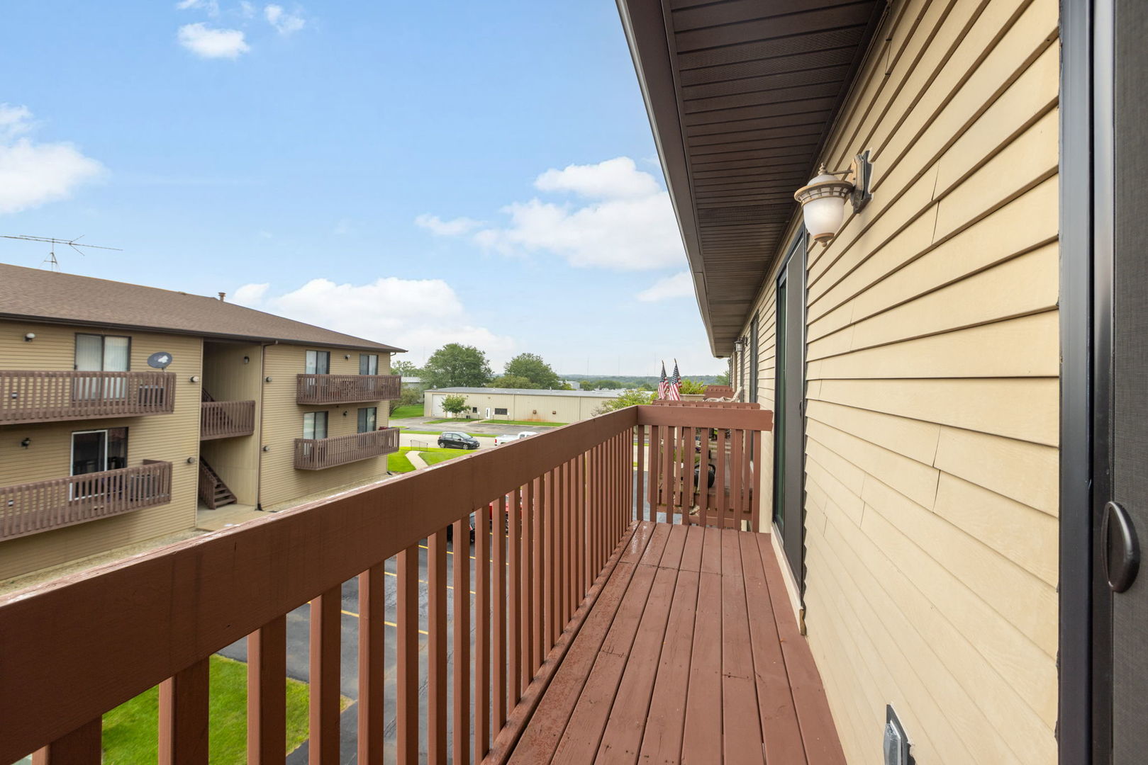 720 Sundown Road F Property Photo 18