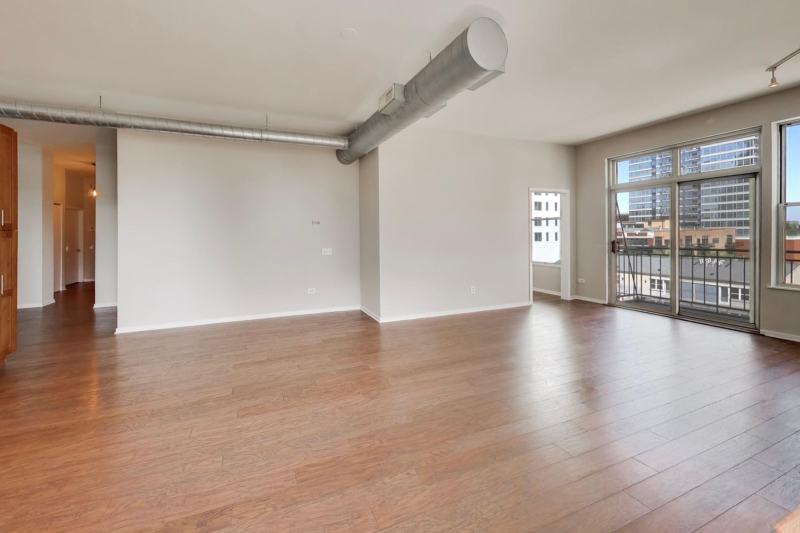 1631 S Michigan Avenue 506 Property Photo 8
