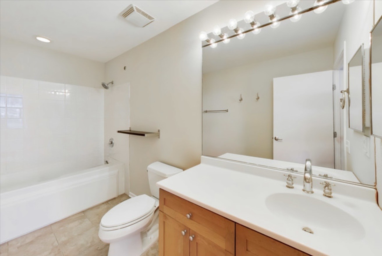 1631 S Michigan Avenue 506 Property Photo 18