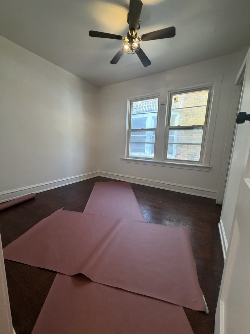 8119 S South Shore Drive 2 Property Photo 12