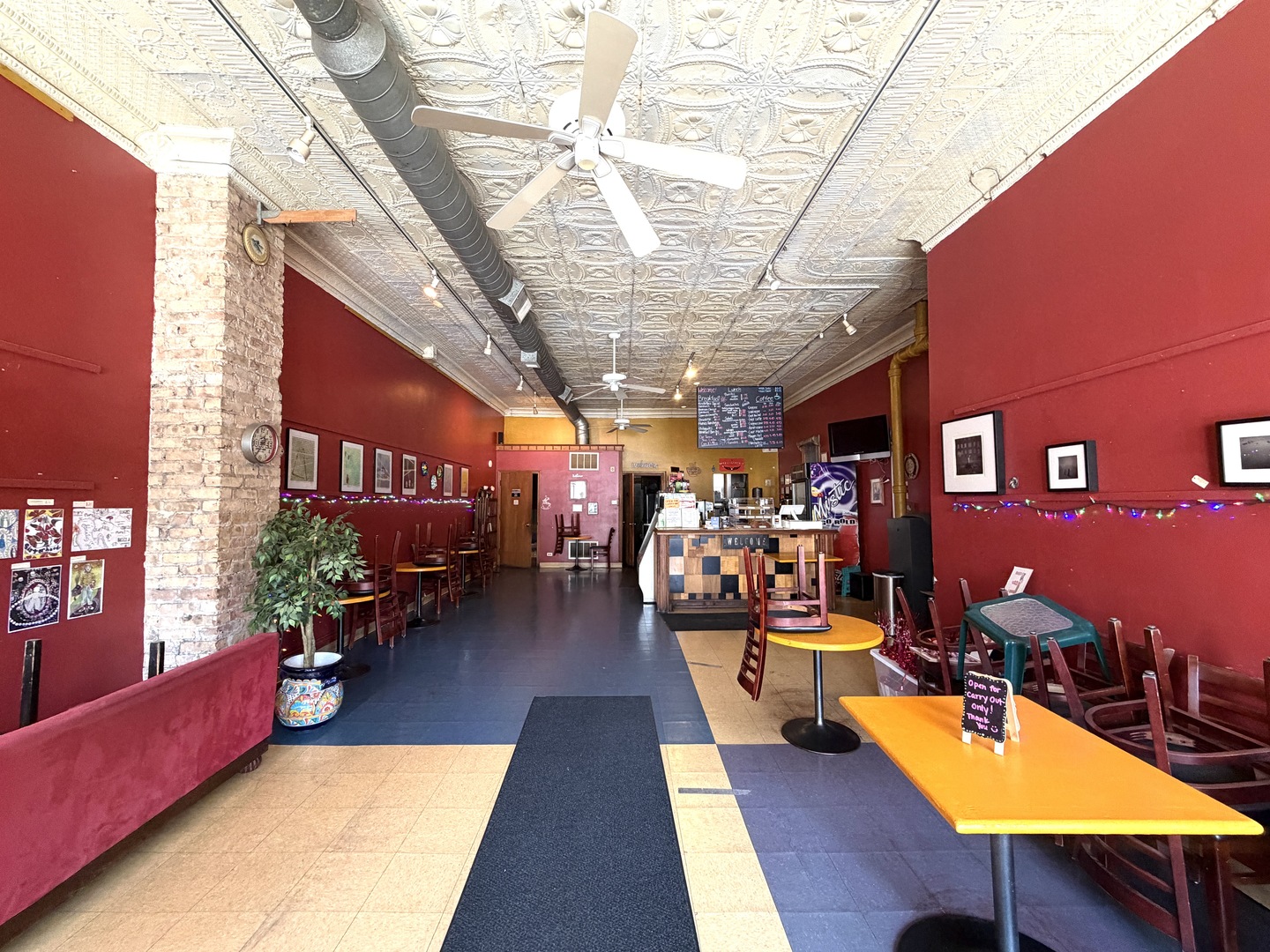 1733 S Halsted Street Property Photo 2