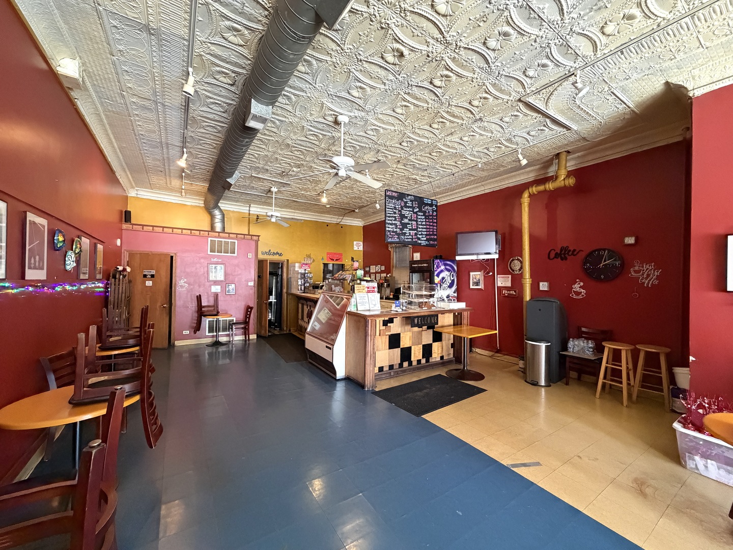 1733 S Halsted Street Property Photo 7