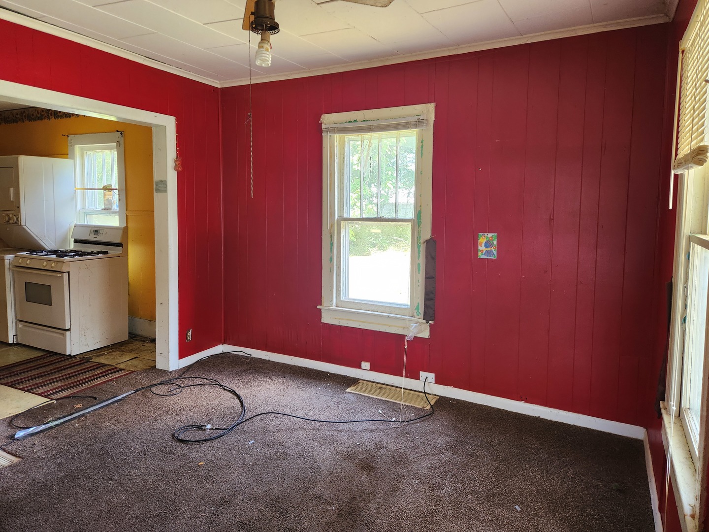 816 Warren Avenue Property Photo 2