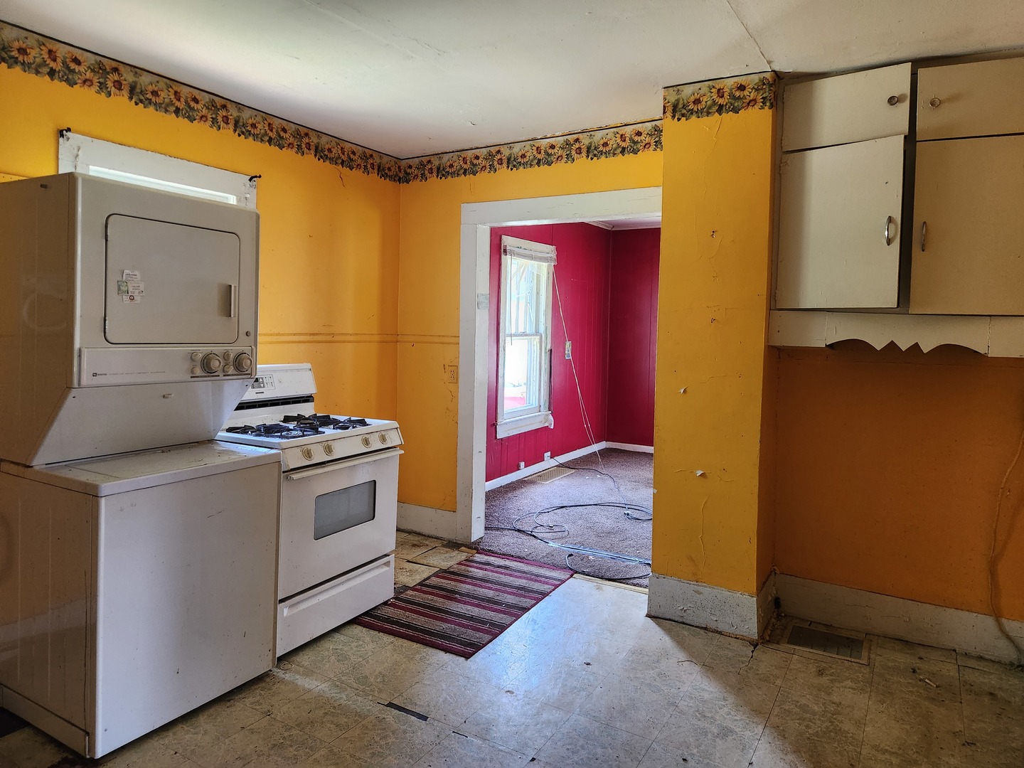 816 Warren Avenue Property Photo 7