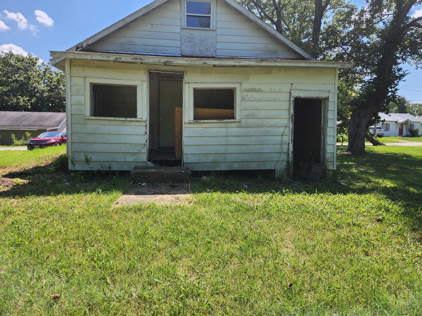 816 Warren Avenue Property Photo 24