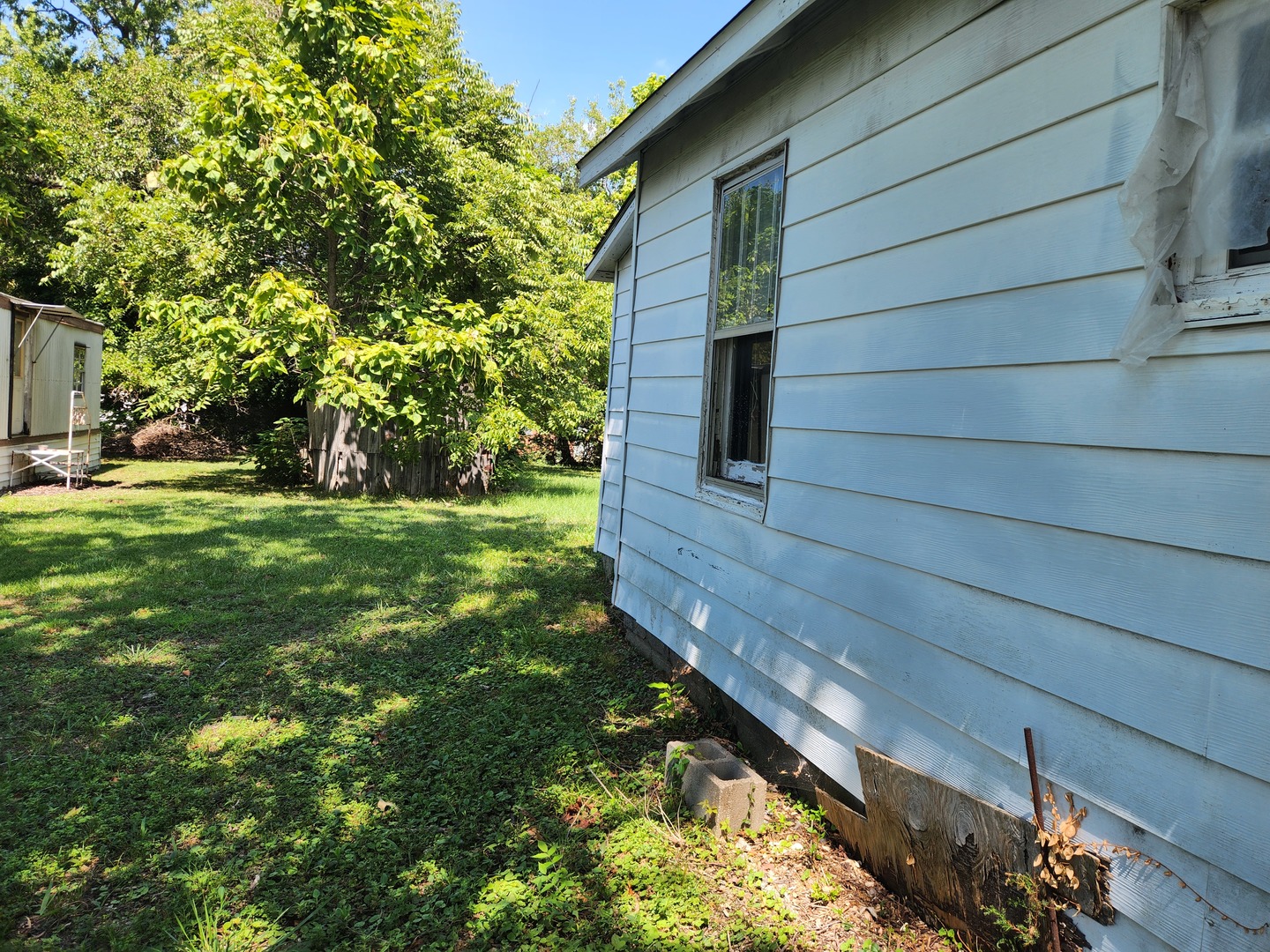 816 Warren Avenue Property Photo 25