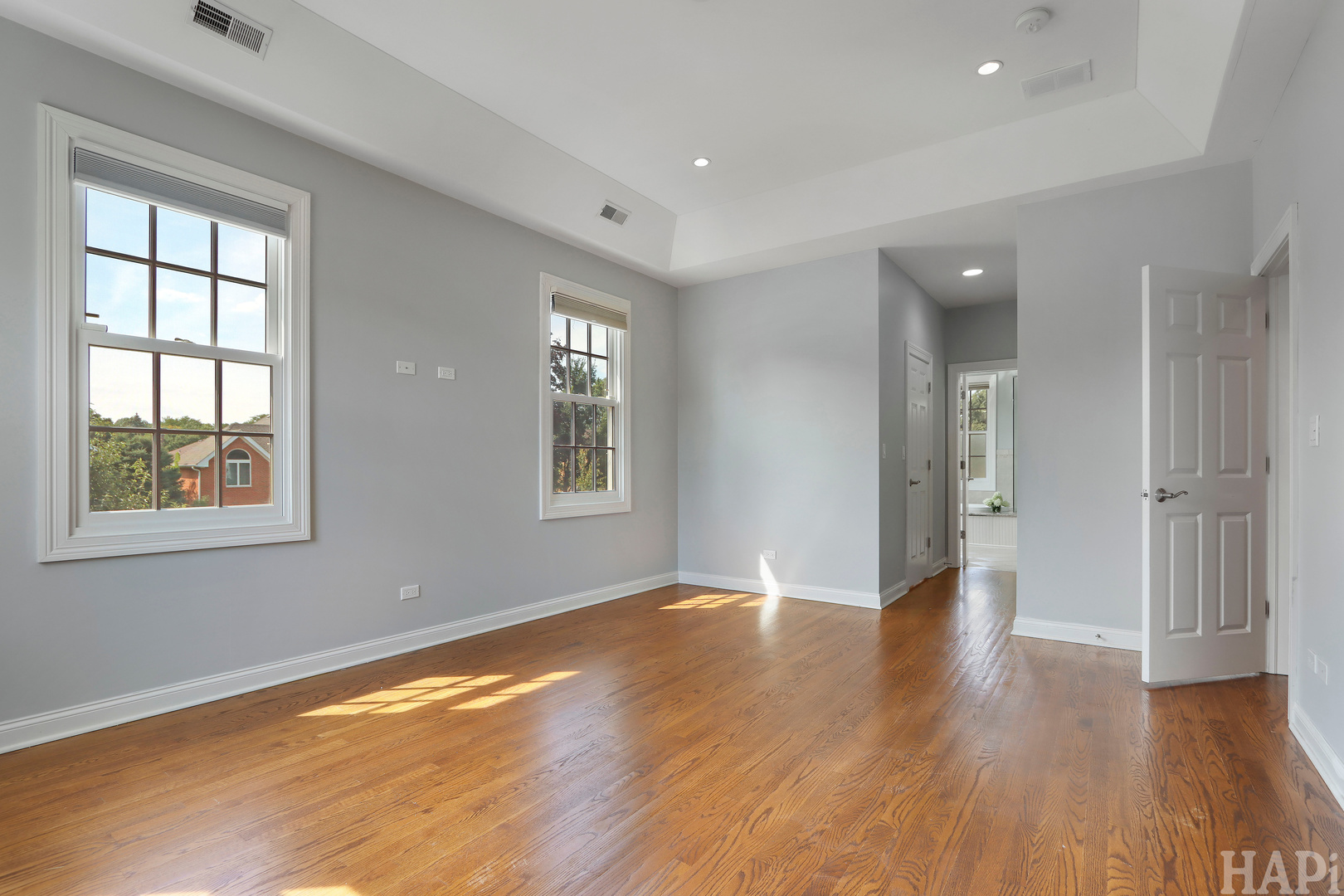 1829 S Crescent Avenue Property Photo 20