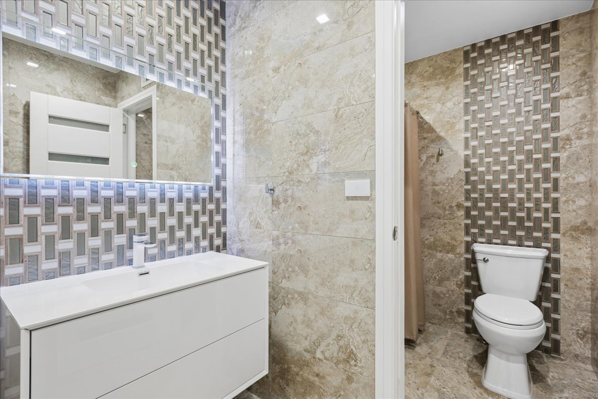505 Rue Royale Property Photo 23