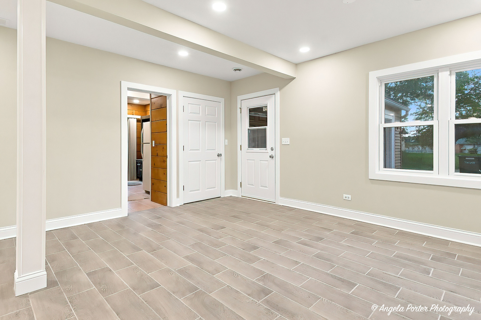 4604 Lakeshore Drive Property Photo 16