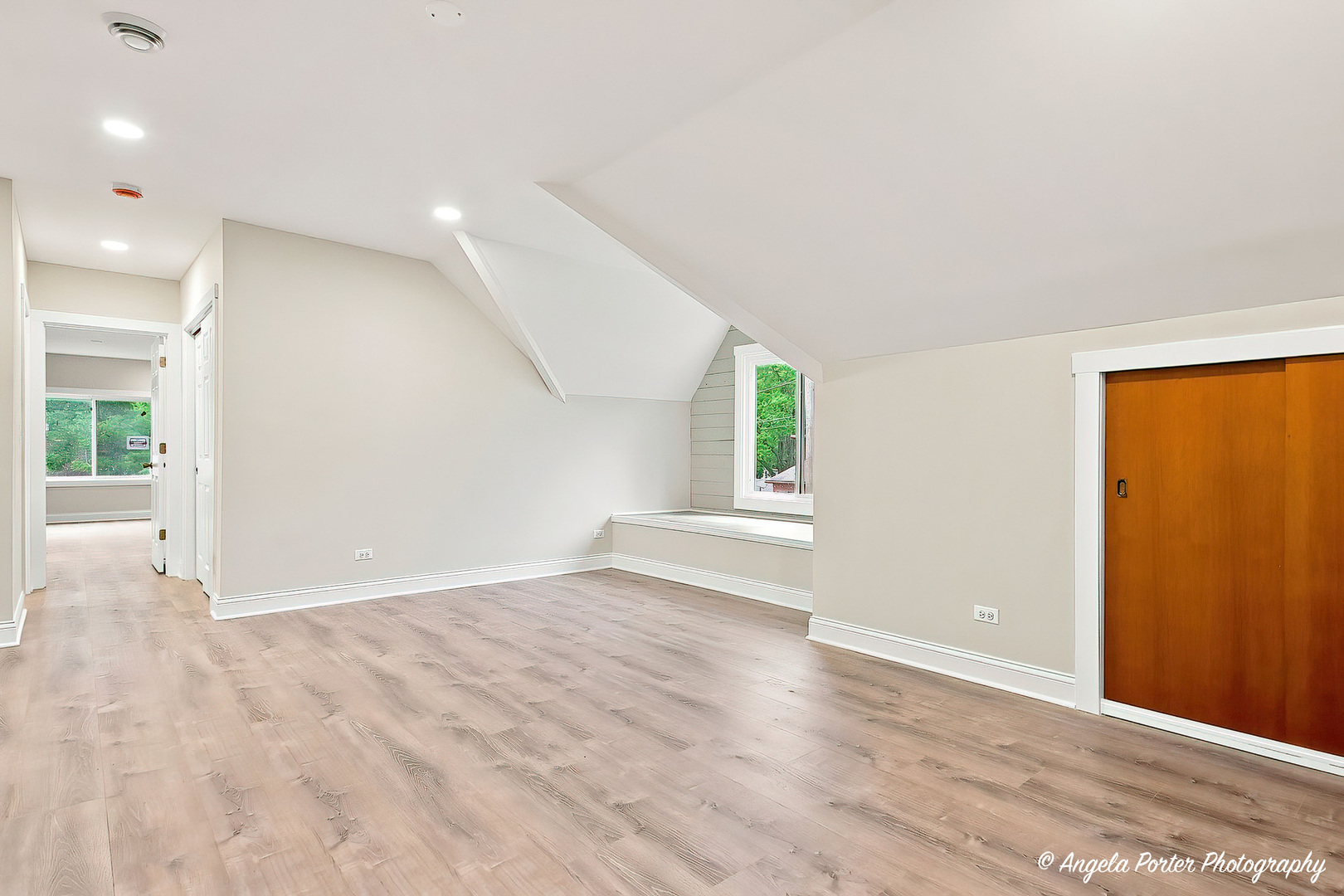 4604 Lakeshore Drive Property Photo 26