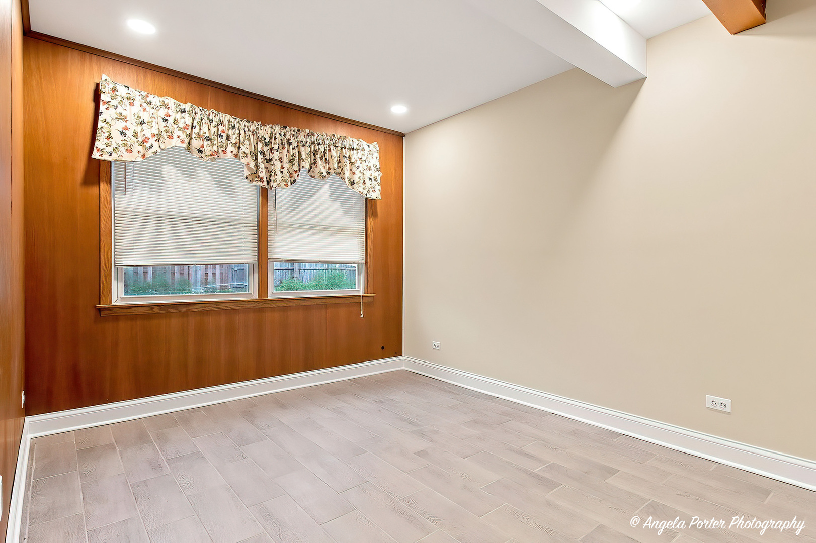 4604 Lakeshore Drive Property Photo 32
