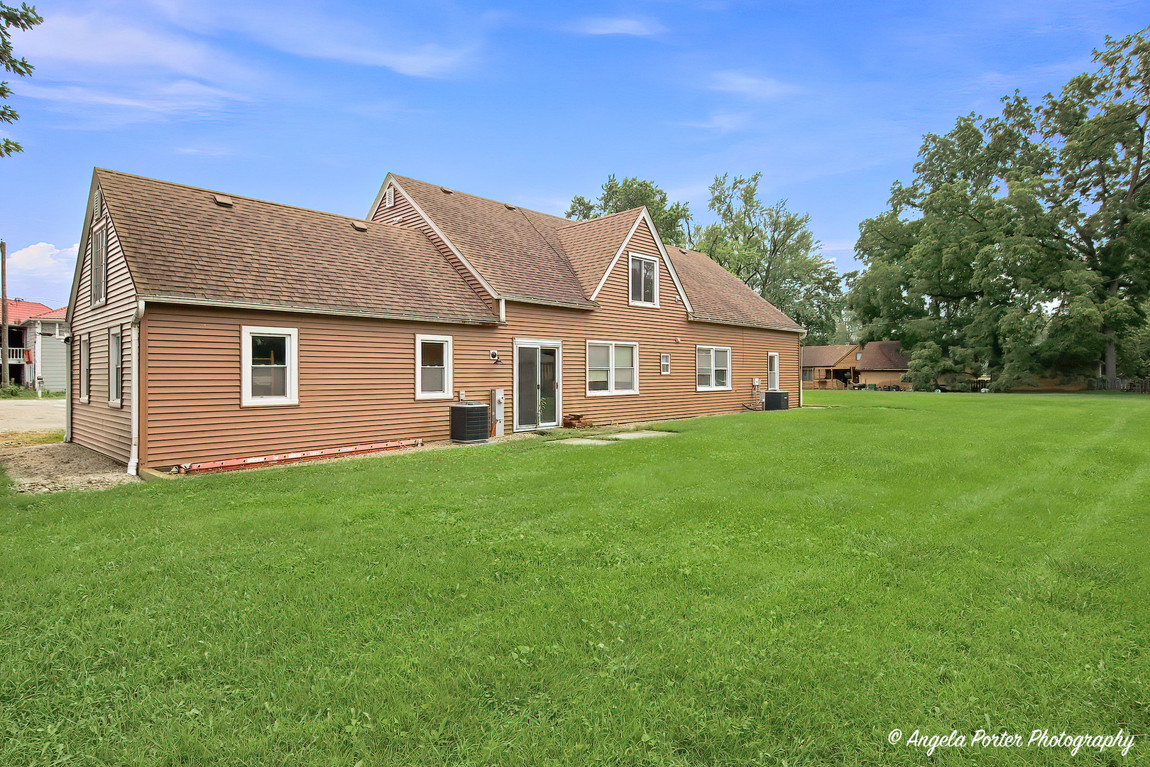 4604 Lakeshore Drive Property Photo 37