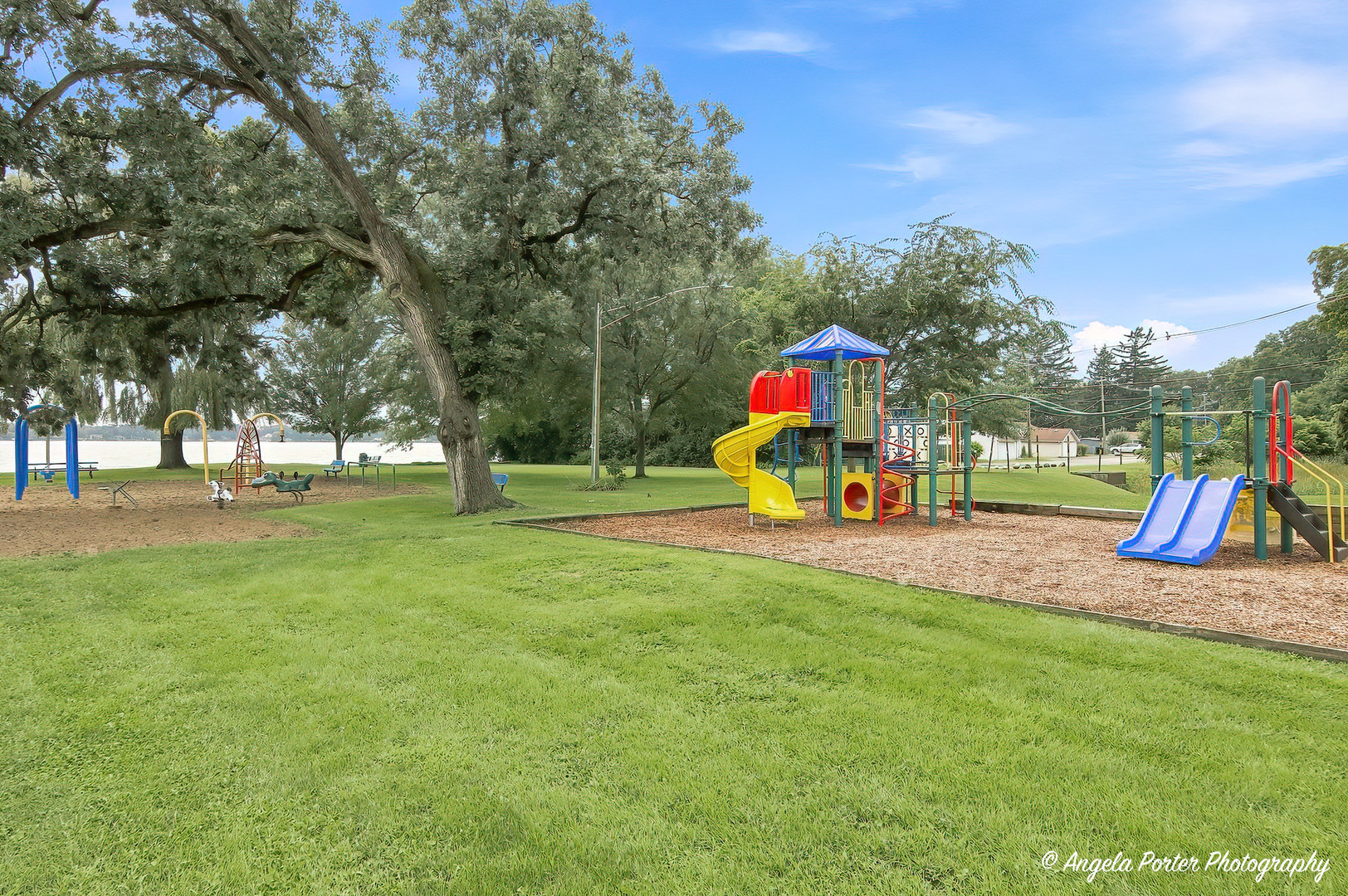 4604 Lakeshore Drive Property Photo 44