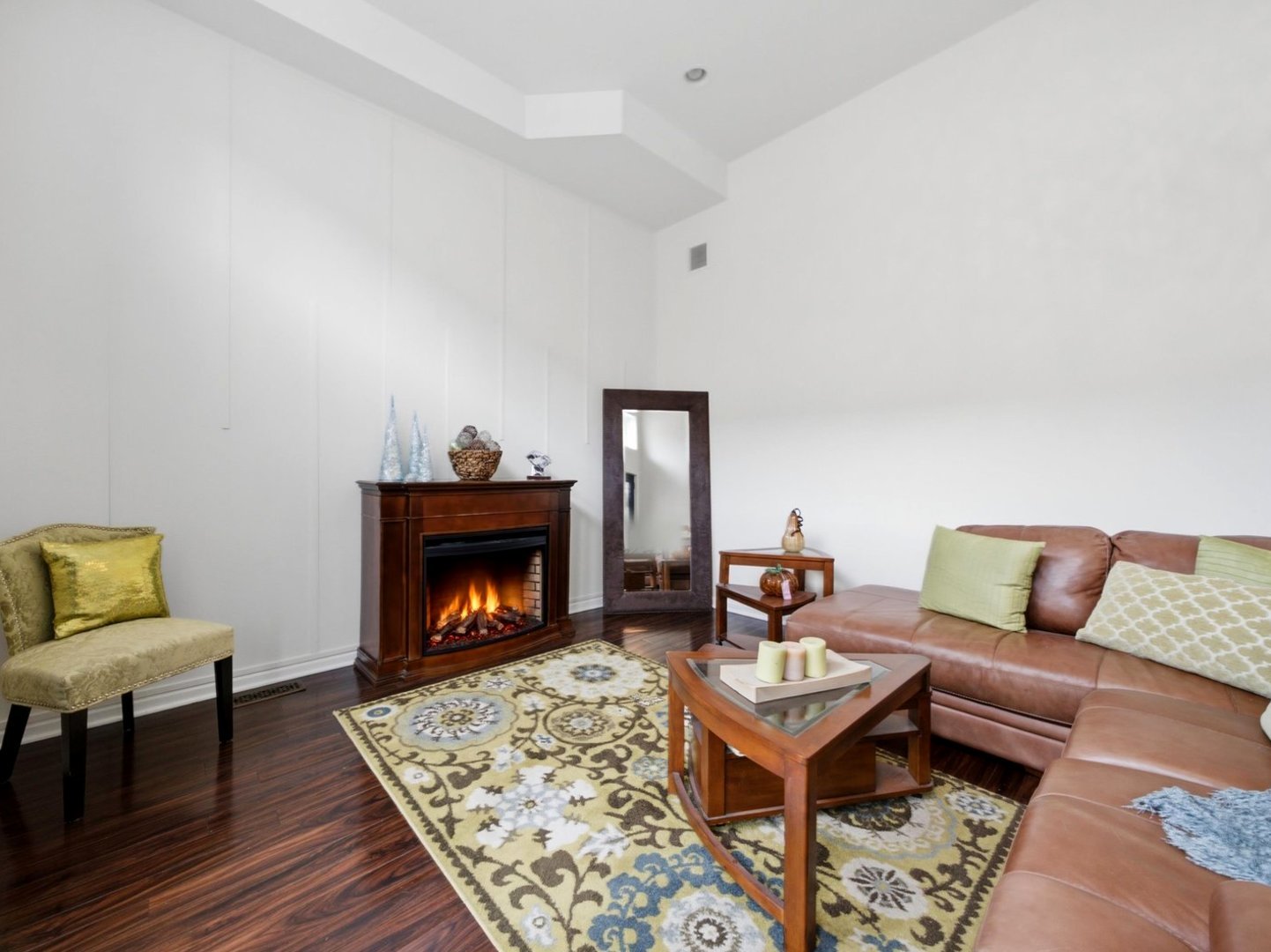 1825 W 115th Street Property Photo 8