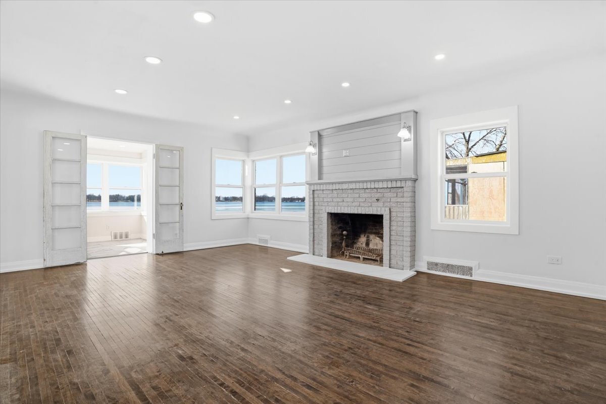 297 E Lakeview Avenue Property Photo 22