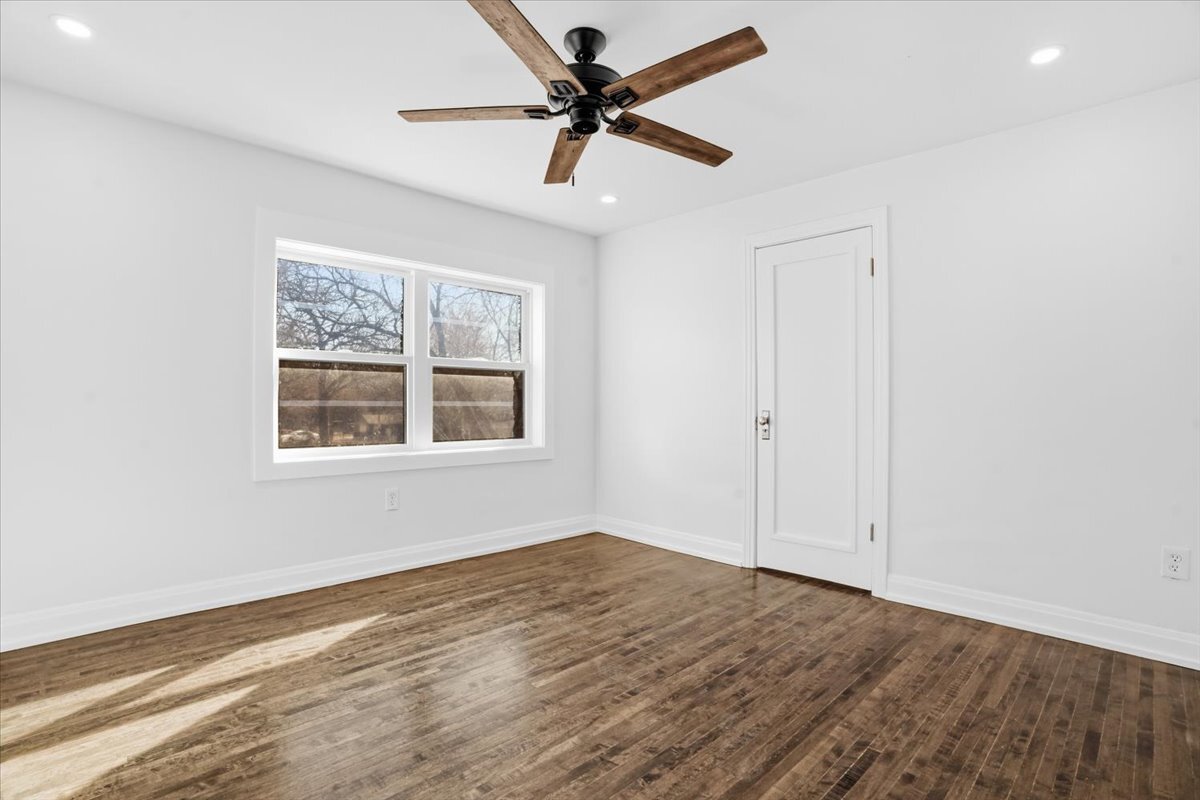 297 E Lakeview Avenue Property Photo 30